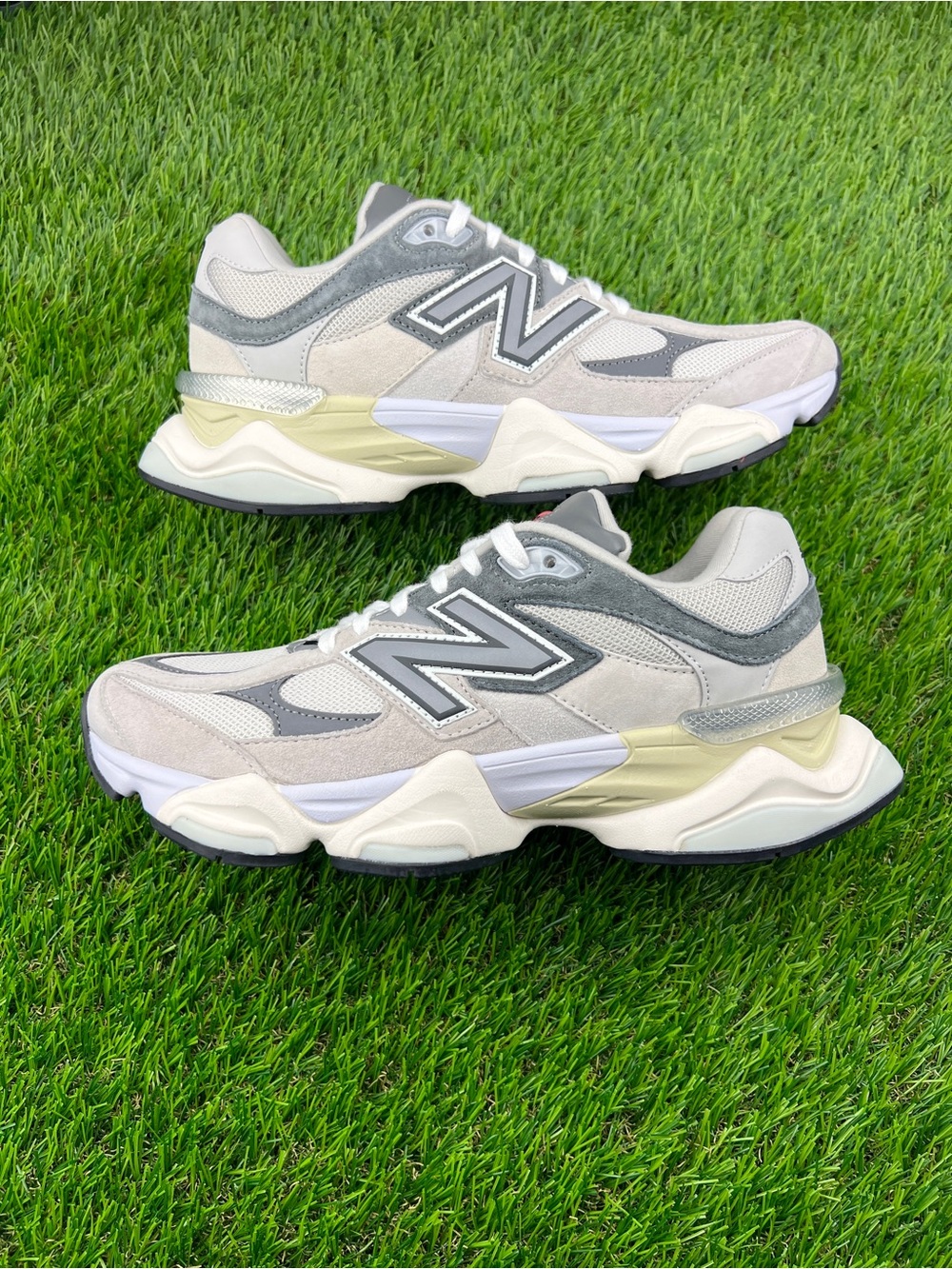 New Balance 9060 Castle Rock Grey Suede Men’s Walking Gym Shoes Sneakers - 8.5